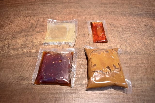 深坑美食。#陸地涼麵深坑老街店。Q彈的涼麵搭上清爽口感的醬汁，讓你口味不會過重，吃完一直想喝水。味增湯充滿香氣，料多味美。食在用心