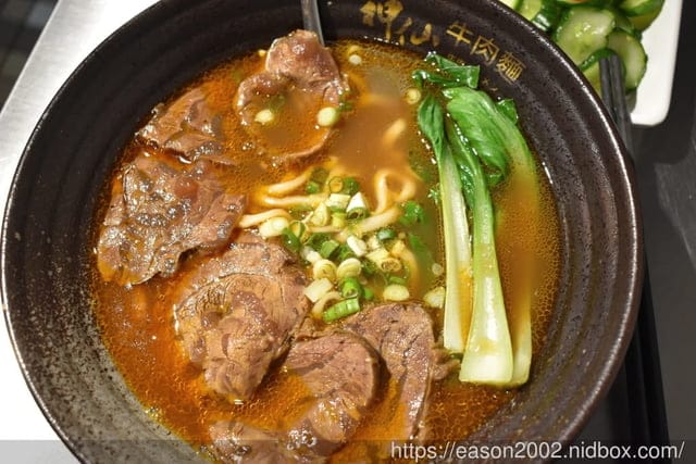 帶著仙氣的牛肉麵，回家還會回憶。南京復興站#神仙牛肉麵。現點現做，急速冷凍，保持原先美味，宅配到府