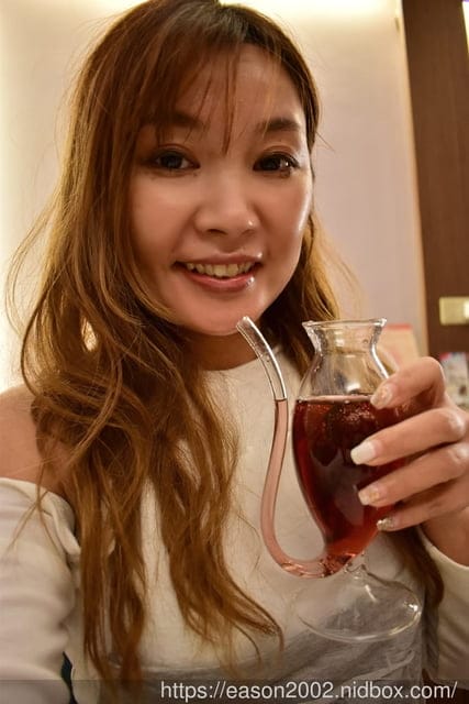 新莊電動按摩椅下午茶，放鬆舒壓的好地方。月憩·睡眠咖啡館Coffee Nap。放鬆後，來個悠閒的午茶約會