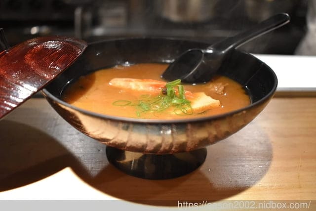 中山區美食。安東建一水產。吃到，新鮮海味的原始鮮甜。真實感的蟹肉棒+紮實口感的龍蝦料理