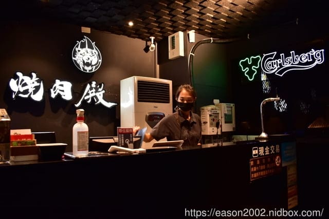 板橋燒肉吃到飽推薦。#燒肉殿-頂級燒肉吃到飽專門店（板橋店）。近板橋捷運站。提供上百種食材可選擇，冰淇淋飲料吧無限量供應