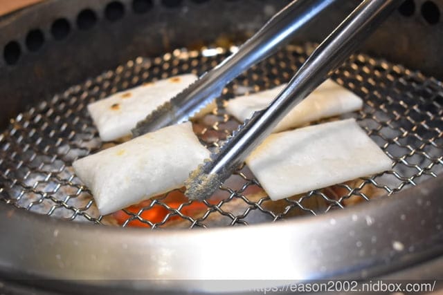 板橋燒肉吃到飽推薦。#燒肉殿-頂級燒肉吃到飽專門店（板橋店）。近板橋捷運站。提供上百種食材可選擇，冰淇淋飲料吧無限量供應