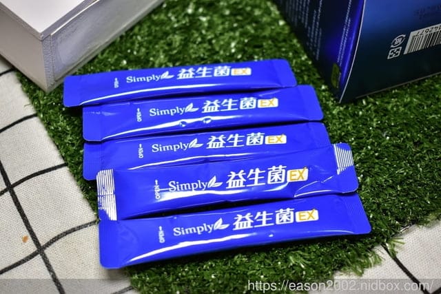 維持好體質。【Simply新普利】多有酵益生菌EX。雙發明專利，水溶性纖維添加 X 專利綜合蔬果酵素。一天一包，調整體質真有酵