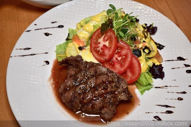 東門捷運美食。Focus Kitchen肯恩廚房。美式復古的用餐環境，聚餐約會的好地方