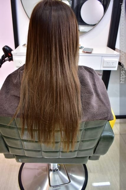 台中深層護髮逢甲推薦。#V+hair。V plus hair設計師Vicky。哥德式12段護髮。去除毛躁感。立即保濕又光澤。內有影片實錄