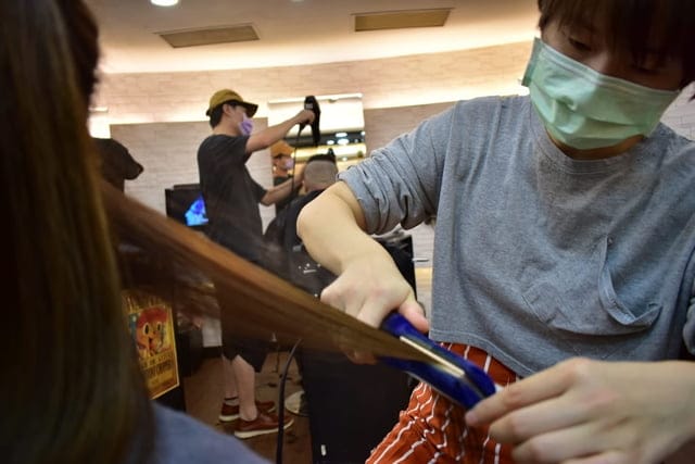 台北公館髮廊推薦。hss hair secret 。燙髮同時呵護秀髮。階段性護髮，維持秀髮彈性與光澤