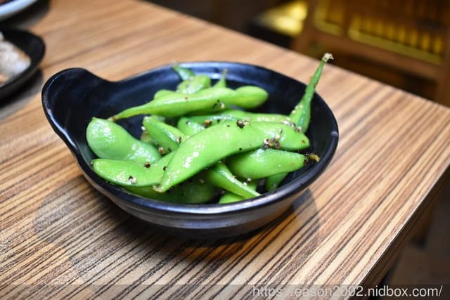 台北東區美食推薦。#串燒殿。NT$699吃到飽。菜單上任你選，限時2小時。下班聚餐的好地方