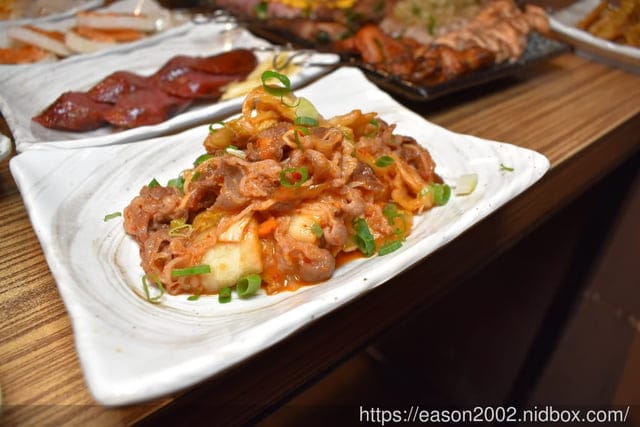 台北東區美食推薦。#串燒殿。NT$699吃到飽。菜單上任你選，限時2小時。下班聚餐的好地方