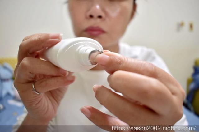 秋冬保濕秘笈神器。KOCSKIN克麗詩黛胺基酸潔顏乳+高濃度精華乳霜。保濕清爽，洗臉不緊繃。將精華成分鎖住，不流失水分，滋潤同時保濕鎖水