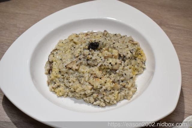 師大早午餐。芋泥控最愛。Daya’s 肉蛋吐司早午餐（師大店）。浮誇系的巨無霸肉排蛋吐司