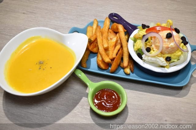 師大早午餐。芋泥控最愛。Daya’s 肉蛋吐司早午餐（師大店）。浮誇系的巨無霸肉排蛋吐司