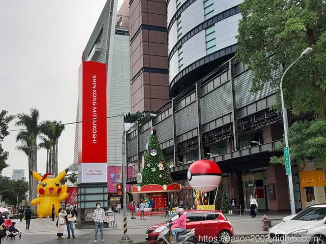 台中新光三越。bugatti保溫瓶。客製化專屬的保溫瓶。最棒的，最具意義的禮物首選