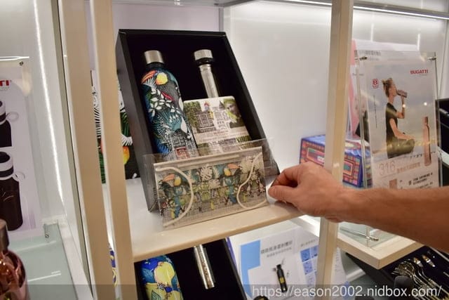台中新光三越。bugatti保溫瓶。客製化專屬的保溫瓶。最棒的，最具意義的禮物首選