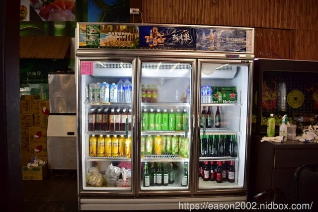 宜蘭美食推薦。五結百匯窯烤雞海鮮快炒餐廳。宜蘭十大美食獎。香氣四溢的窯烤雞
