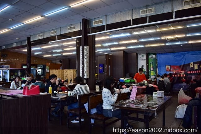 宜蘭美食推薦。五結百匯窯烤雞海鮮快炒餐廳。宜蘭十大美食獎。香氣四溢的窯烤雞