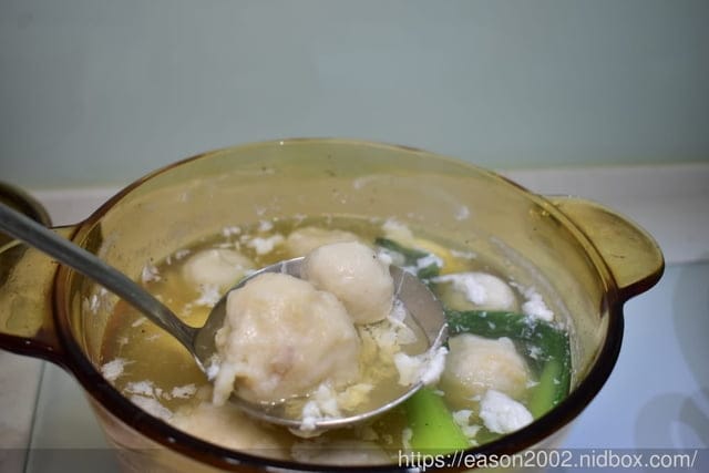 宅配美食。金倉丸子大禮盒。干貝花枝丸/豚肉湯包/粉絲菇菇球/塔香花枝揚。怎麼煮都好吃的丸子組合