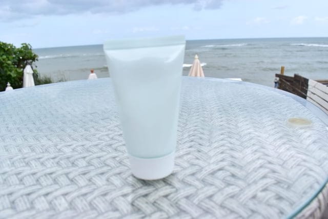 PURIFY蓓樂膚海洋友善防曬乳SPF50+PA★★★★。愛惜自己，同時友善海洋資源