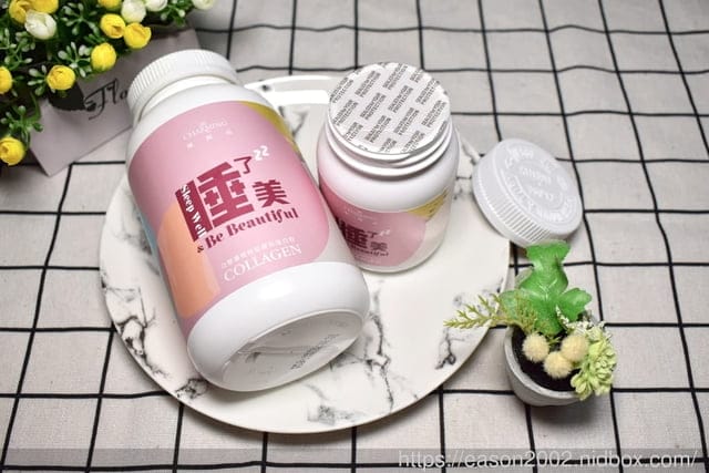 睡了美-白藜蘆醇胜肽膠原蛋白粉。女神青春三大成分。一天1~2次，由內而外的完美保養