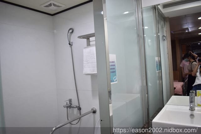 蘆洲宥生婦產科。與馬偕醫院合作乳攝車。政府提供台灣女性45-69歲2年一次免費乳房攝影，30歲以上每3年須做子宮頸抹片檢查。原來，男性比女人們更需要施打HPV疫苗