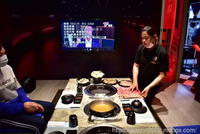 土城美食推薦。Shock 燒肉 土城星際店。燒肉吃到飽 KTV 包廂。多人派對 獨立式聚餐包廂(生日、尾牙、節日慶祝)