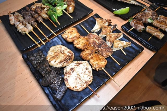 士林美食。柒息地（士林店）。親民化的價位，下班好去處，內用、外帶皆可