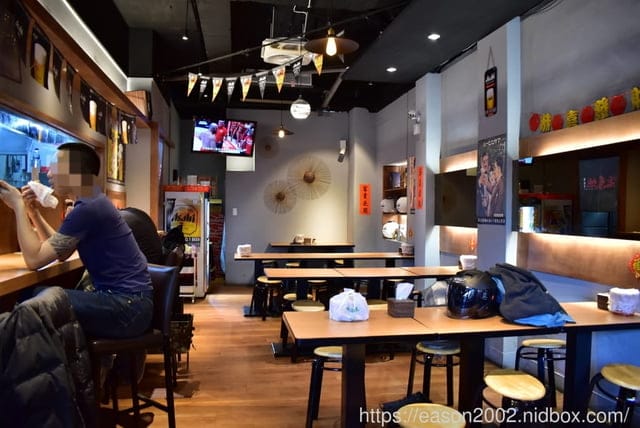士林美食。柒息地（士林店）。親民化的價位，下班好去處，內用、外帶皆可