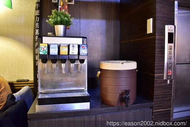 板橋美食推薦。阿彤北和牛海鮮燒肉板橋江子翠店。享受頂級和牛在烤盤上滋滋作響的美味