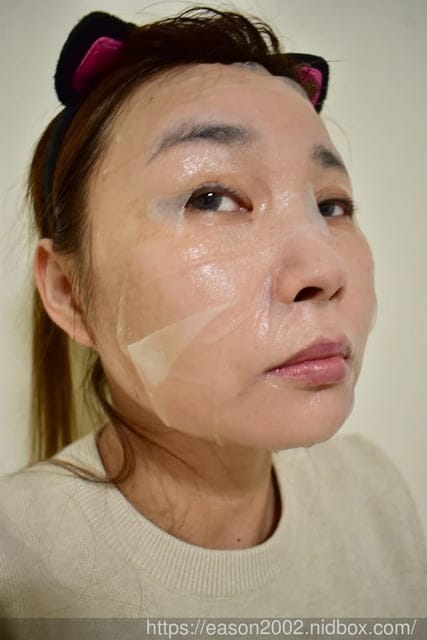 依凡娜Ivanna胎盤素保養系列。煥采修護精華＋靚白活膚霜＋極致靚白修護面膜。保濕、鎖水、抗老一次完成