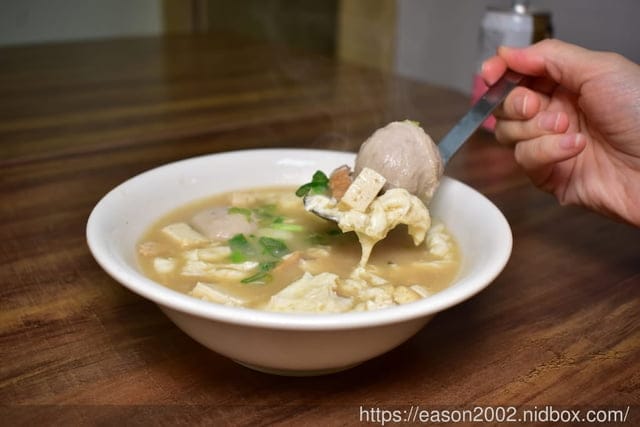 台北美食推薦。＃蘭花亭涼麵(老店)麵舖。涼麵/熱麵/湯品。新品上市日式炙火燒肉拌麵，好吃推薦！