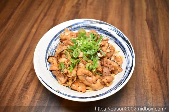 台北美食推薦。＃蘭花亭涼麵(老店)麵舖。涼麵/熱麵/湯品。新品上市日式炙火燒肉拌麵，好吃推薦！