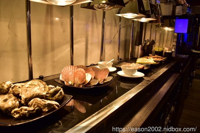 台北公司聚餐吃到飽。嗨蝦蝦百匯鍋物吃到飽。新鮮海鮮/肉品/飲料/甜品/鍋物/握壽司…等，任你吃，吃到飽