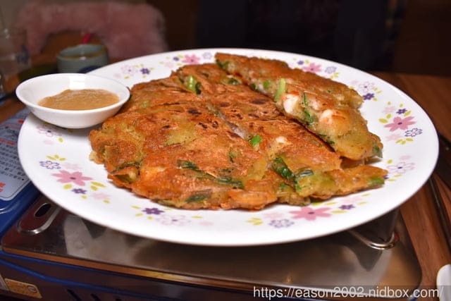 基隆美食推薦。金鍋聚精緻鍋物。食材新鮮嚴選，每日當日配送，超新鮮
