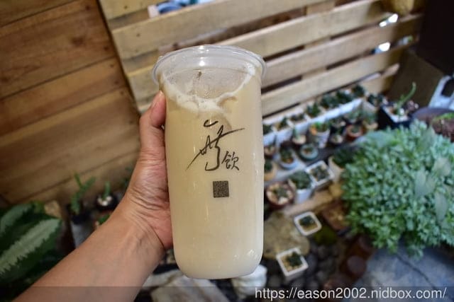 新莊飲料推薦。#無飲。由藝人無尊開的店。黑霸紅茶鮮奶,迷人的漸層與炙燒黑糖 - 第8張圖 新莊飲料推薦。#無飲。由藝人無尊開的店。黑霸紅茶鮮奶,迷人的漸層與炙燒黑糖