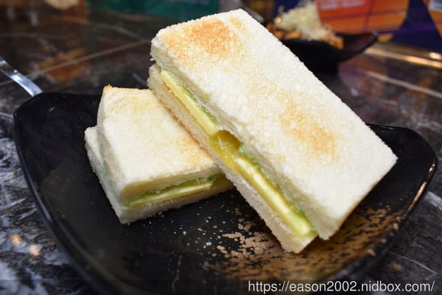 潮星州海南雞飯（信義誠品店/亞東店/徐匯廣場）。百貨美食街美食。正統的海南雞飯