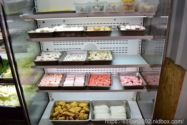 板橋美食推薦。現煮食麻辣鴛鴦火鍋吃到飽。NT＄799享受頂級食材，吃到飽，吃好吃滿