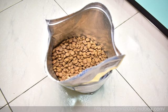 HOHO犬雞肉1.5KG。寶貝毛孩最佳的寵物乾糧。嗜口性佳，一吃就愛上