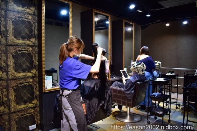 板橋護髮推薦。Wor 髮廊板橋染髮推薦1500元不分長短。#Wor Hair Styling（新埔店）。專業級的護髮，親民價位