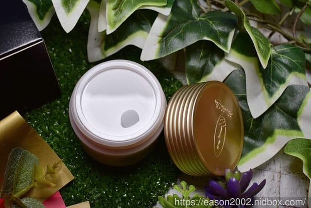 （文末抽獎）＃聖瑟琳Divi4乳霜。全身肌膚都可以使用的緊緻乳霜，超省量，一點點就可以滋潤全臉肌膚
