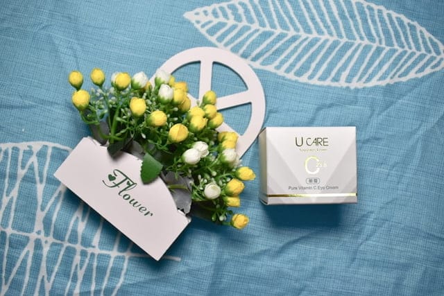 MIT專櫃保養品牌-U CARE。左旋C23.8瓷光亮采眼霜。抵禦3C藍光的秘密武器