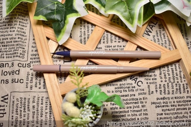 HERHEES 放大眼雙效持色眼線筆 （濃密黑 / 濃茶棕） 0.5ml+0.3g。超顯色，雙頭眼線液筆加眼線筆