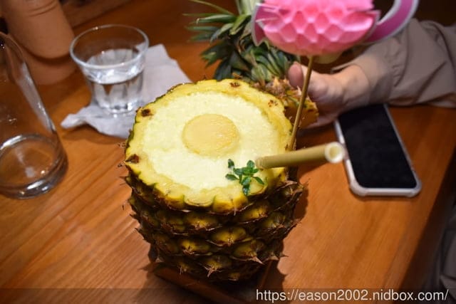 桃園高鐵周邊美食推薦。一個找不到入口秘境。＃飲居。休假放鬆好去處，神秘的私人會館。適合節日慶祝/人多聚餐