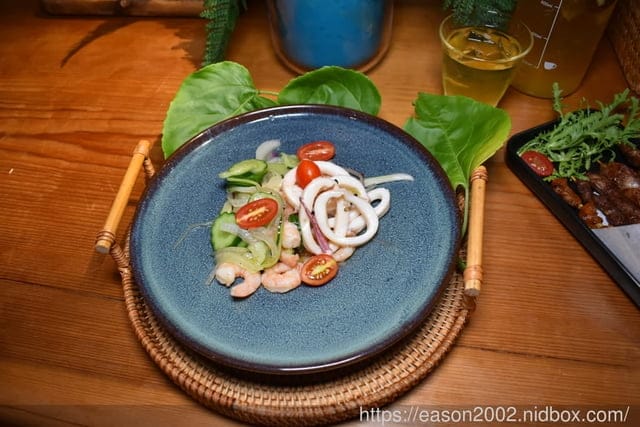 桃園高鐵周邊美食推薦。一個找不到入口秘境。＃飲居。休假放鬆好去處，神秘的私人會館。適合節日慶祝/人多聚餐