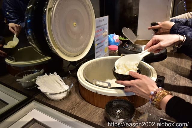 東區鐵板燒。金鶴屋Kintsuruya-延吉總店。雙人套餐吃飽足，蔬菜份量超多。享受飲料吧/冰淇淋/白飯/味增湯 無限量供應