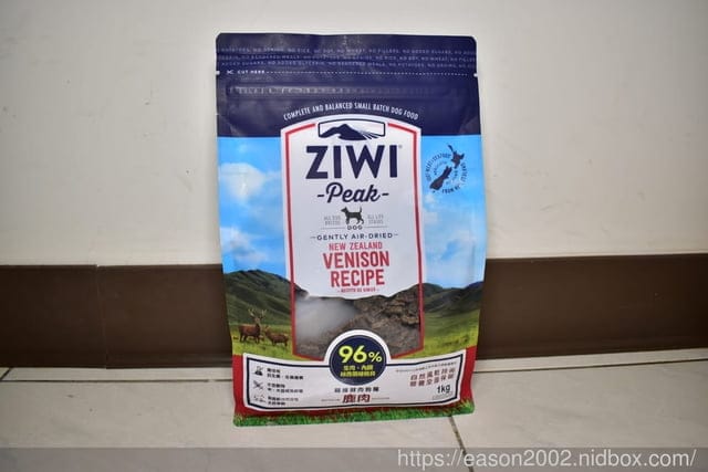 嗜口性最佳的寵物飼料推薦。ZIWI巔峰狗飼料。紐西蘭巔峰鮮肉狗糧，不含肉粉、抗生素及穀物、米、馬鈴薯，毛孩食用好安心