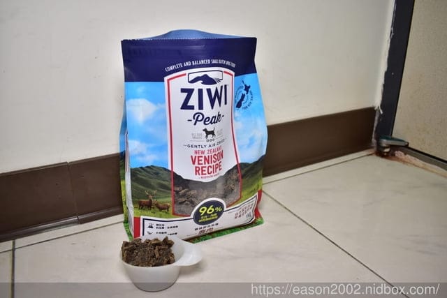 嗜口性最佳的寵物飼料推薦。ZIWI巔峰狗飼料。紐西蘭巔峰鮮肉狗糧，不含肉粉、抗生素及穀物、米、馬鈴薯，毛孩食用好安心