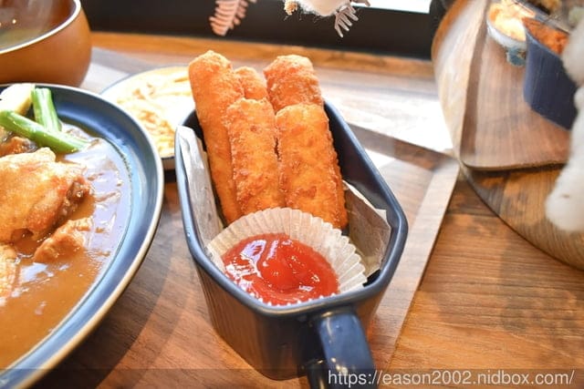 桃園咖理飯推薦。mu curry 暮。桃園藝文特區美食推薦，咖理搭配炙燒起司，就是絕配。桃園外送餐盒＆餐酒館