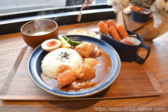 桃園咖理飯推薦。mu curry 暮。桃園藝文特區美食推薦，咖理搭配炙燒起司，就是絕配。桃園外送餐盒＆餐酒館