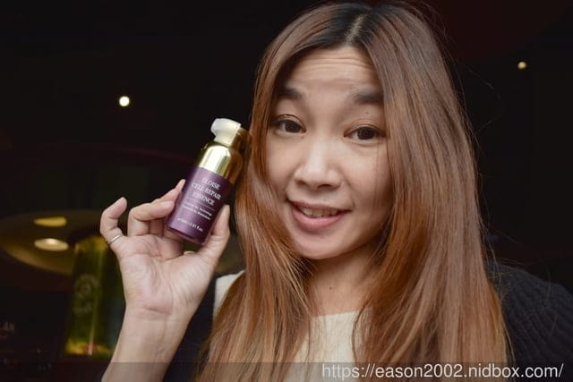 艾洛伊絲ELOISE-奇肌賦活精華。採用高端生物科技技術，萃取培養出高效能防護修補因子。小分子好吸收，保濕滋潤不黏膩