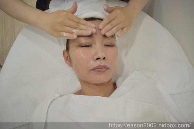 板橋皮秒推薦。＃法邑極緻美學診所。皮秒＋蜂巢，一次解決肌膚困擾。KO你的毛孔粗大、肌膚斑點，緊緻拉提
