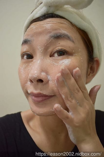 2022懶人保養推薦。何謂美洗安蜜套組。極簡保養，潔淨舒壓洗面乳+高端精華水安瓶+亮顏保濕蜜蜜霜。MIT保養品推薦
